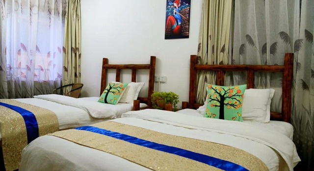 The Same Old Look Hostel, Забронировать Хостел Лицзян Юньнань, рядом с Улица Сквер-стрит Древнего города Даянь
