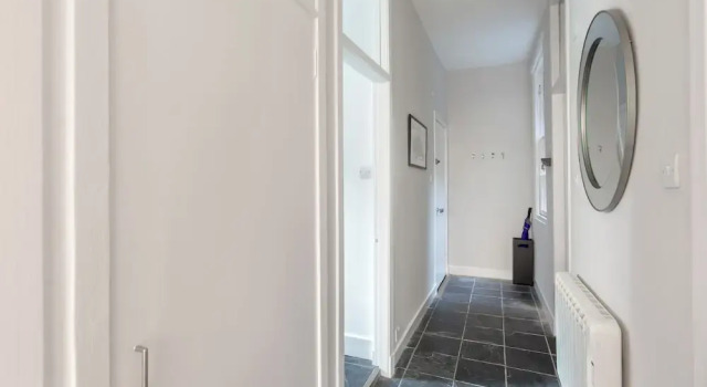 Апартаменты Grassmarket Modern Two Bedroom Flat