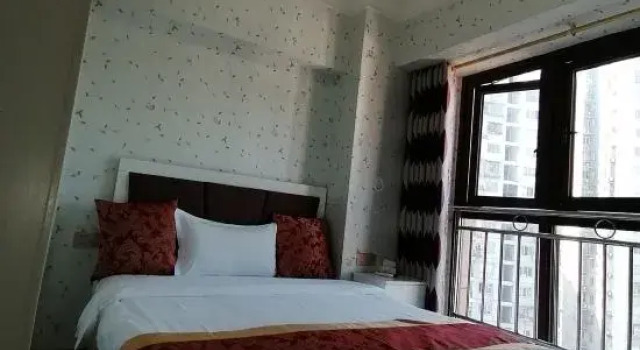 Люкс Chongqing Ruixiang Apartment (Chongqing West Railway Station Xinqiao Hospital)