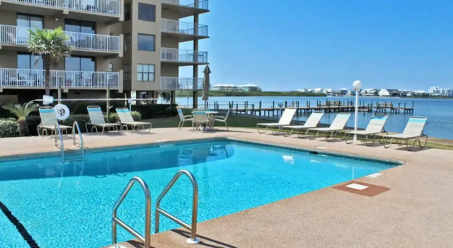 Compass Point Condos, Buchen Sie Hotel Business-Hotels in Alabama, 4* 5*