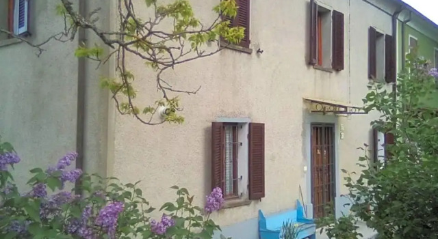 Casa del Gigi BnB, Book Bed and Breakfast Hotels in Albareto with Parking, Parking