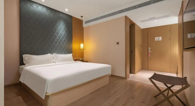 Двухместный номер Standard ibis Styles XM Zhongshan