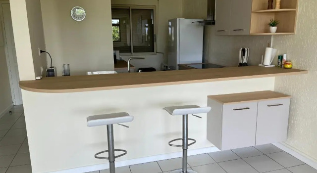 superbe appartement en résidence, Prenota Appartamento Hotel a Grande-Terre con piscina, Piscina
