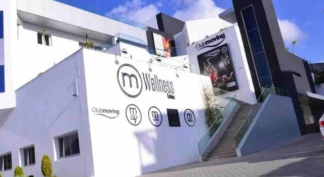 5* BRAND NEW 3 bed apartment in HOTSPOT location, Rezerwuj Apartament Hotele w Tanger-Tetouan z parkingiem, Parking