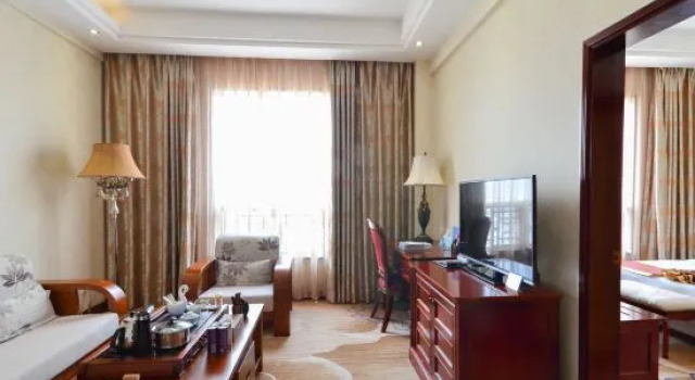 Люкс Lintong Grand Hotel - Lingcang