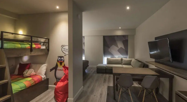 Двухместный семейный номер Standard Hôtel & Suites Normandin Lévis