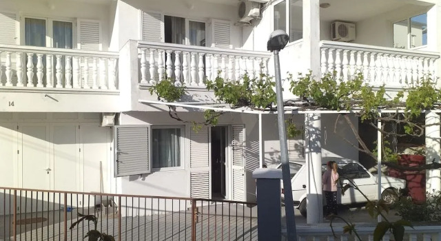 Apartments Ivan