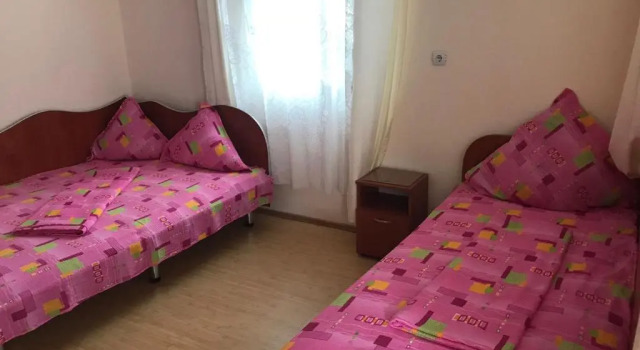 Butoianu spate II, Rezerwuj Pensjonat Hotele w Carpathians - Romania z parkingiem, Parking
