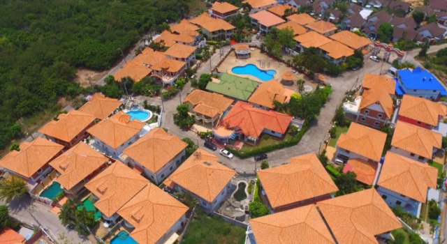 Вилла GARDEN VILLA - PATTAYA HOLIDAY HOUSE WALKING STREET 4 bedrooms