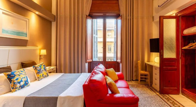 Marlin Rooms, Забронировать Гостевой дом Отели в центре Кальяри, в центре, Завтраки