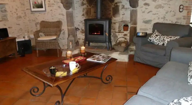 La Métairie de Fond-Guibert, Buchen Sie Ferienwohnung Château-Guibert 