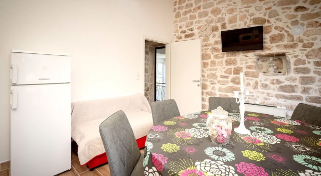 Apartments Nediljka, Prenota Appartamento Hotel a Croatian Islands con parcheggio, Parcheggio