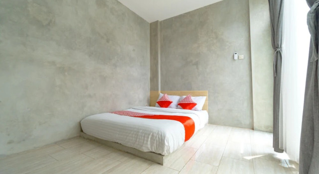 Oyo 1645 Lot56