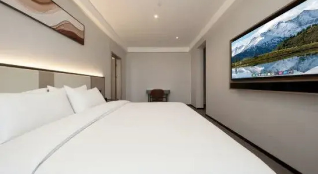 Suite Deluxe Mandarin Holiday Hotel
