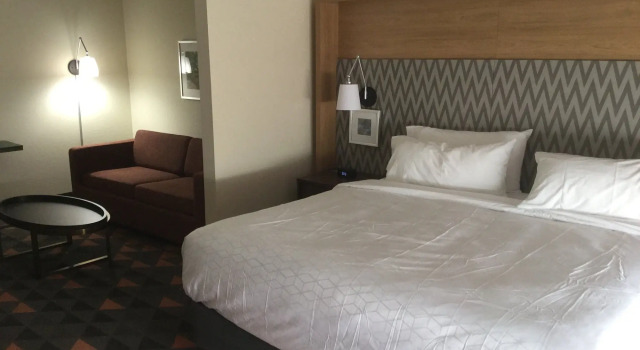 Holiday Inn Spartanburg Northwest by IHG, Забронировать Отель Спартанберг Южная Каролина, рядом с G.B. Hodge Center