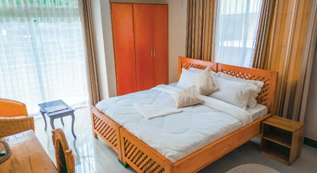 Standard Double room Runako Hostel
