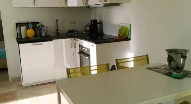 Appartement d'une chambre avec terrasse amenagee et wifi a Cavalaire sur Mer