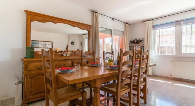 Stunning, Detached Holiday Home With Private Swimming Pool in Quiet Location