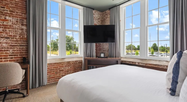 Двухместный номер Standard с видом на реку City Mills Hotel