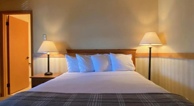 Номер Economy Cousins Country Inn