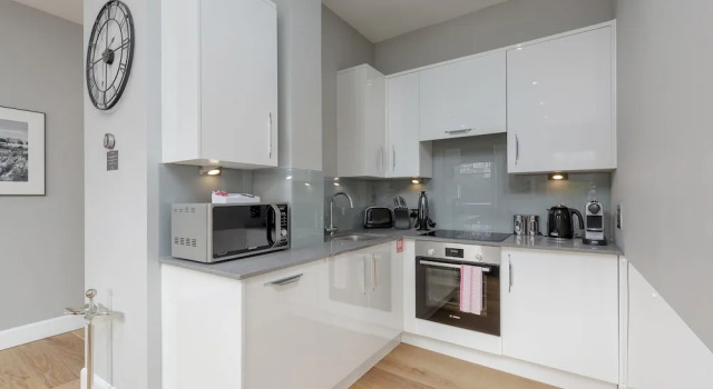 Студия Superior c 1 комнатой с видом на город Destiny Scotland Hanover Apartments