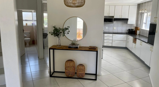 'On Point' Beach House - Jeffreys Bay