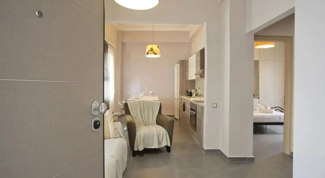 Coastal Charm in Piraeus, Забронировать Апартаменты/квартира Пирей Острова Саронического залива - Аттика, рядом с University of Piraeus