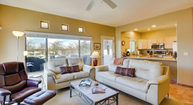 Апартаменты Oro Valley Condo w/ Community Pool: Near Hiking!
