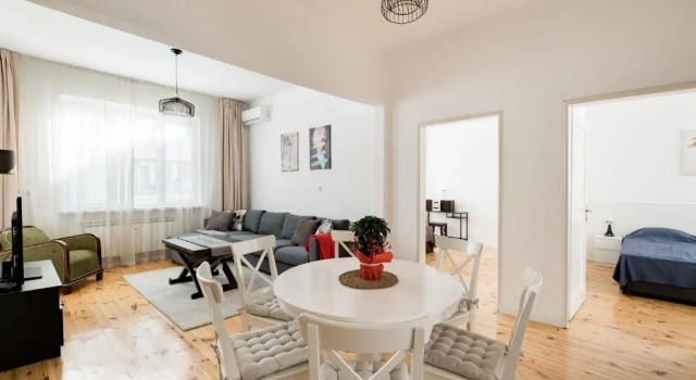 Апартаменты Spacious 3 Bedroom Home in Sofia's Top Center