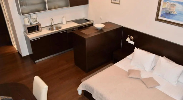 Студия Celenga Apartments with free offsite parking
