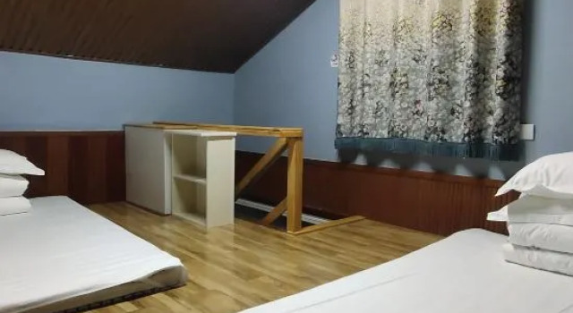 Люкс Deluxe Huayun Guesthouse