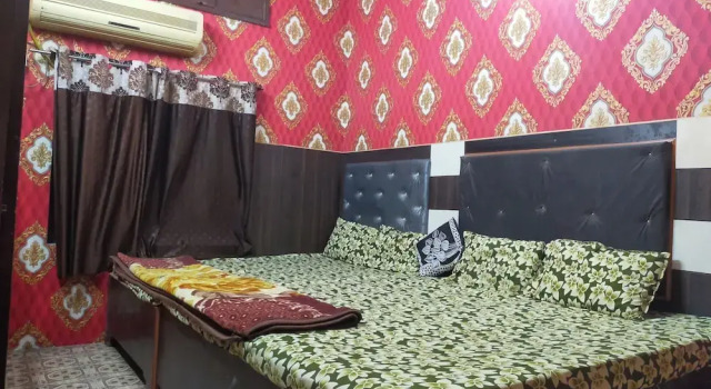 Трёхместный номер Deluxe Maa Vaishno Guest House