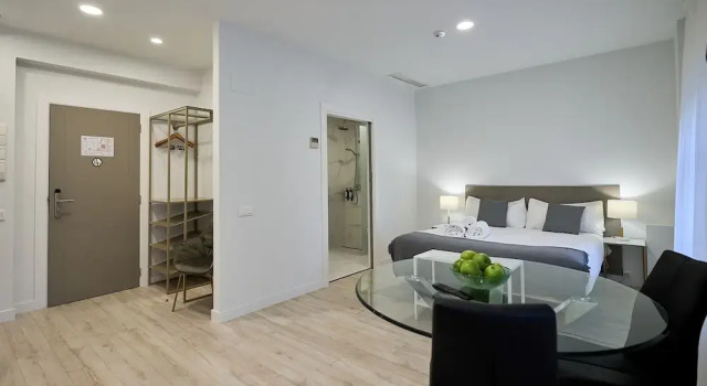 Inés Luna Suites, Забронировать Отель Отели Саламанки 3 звезды, рядом с La Calcografía, 3*
