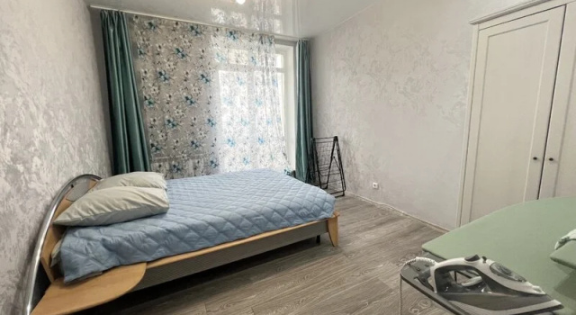 House-available on the street. Mira, 136, Buchen Sie Hotel Perm Perm Krai