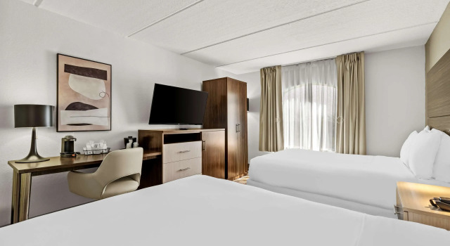 Четырёхместный номер Standard Sonesta Essential Orlando Airport