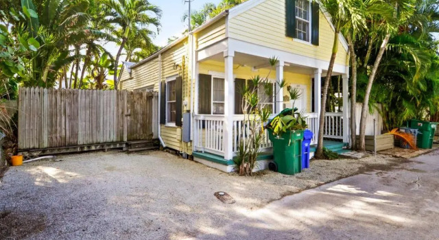 Key Lime Pie by Avantstay Ideal Location w/ Splash Pool & Out Door Dining Month Long Stays Only