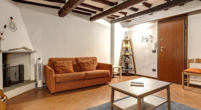 Pinti 46 in Firenze With 1 Bedrooms and 1 Bathrooms, Забронировать Отель Сан-Марко - Сантиссима-Аннунциата Флоренция, рядом с Дом Буонаротти
