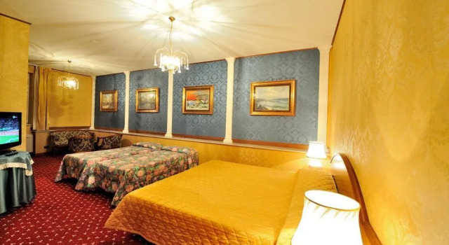 Diana Park Hotel
