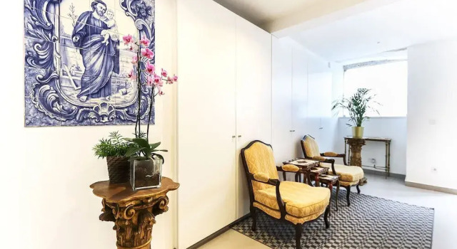 JOIVY Spacious & elegant 1-bed flat, moments from Avenida station, Забронировать Отель Отели Лиссабона 3 звезды, рядом с Рештаурадориш, 3*