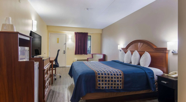Days Inn Monroeville Pittsburgh, Boek Mini-hotel Hotels in Monroeville met parkeren, Parkeren
