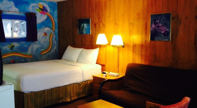 Algonquin Motel, Varaa Motelli South River Ontario