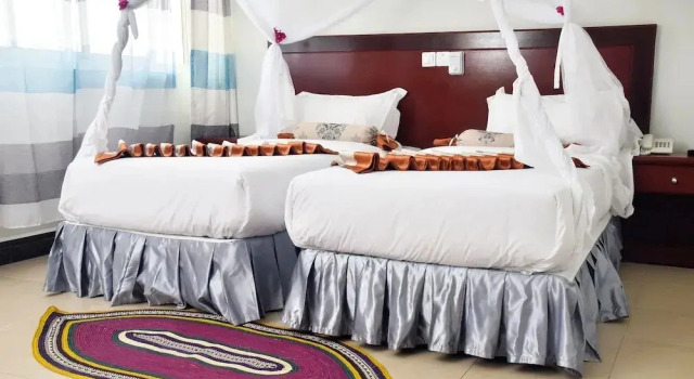Номер Deluxe Sea Crest Hotel