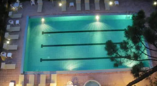 Hotel Ascot, Buchen Sie Hotel Cervia 