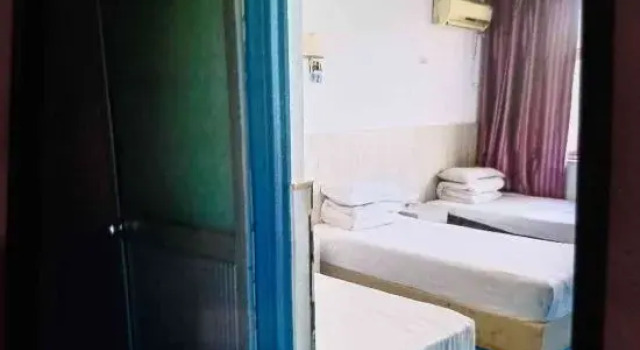 Penglai Hotel (Linyi Luoliu Road Store), Prenota Hotel Hotel a Shandong con parcheggio, Parcheggio
