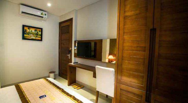 Liberty Hotel Đà Nẵng, Забронировать Отель Недорогие отели Дананга муниципалитета, рядом с Музей изящных искусств Дананга, недорого