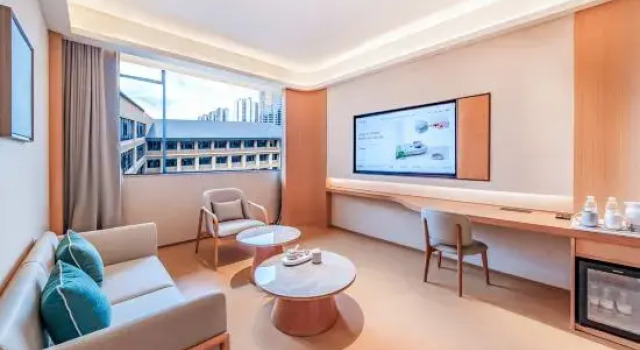 Люкс Ji Hotel (Neijiang Normal University Wansheng Tianjie Store)
