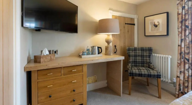 Номер Deluxe The Fox and Hounds Country Inn