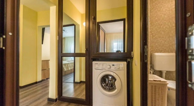 Apartament Carol Davila, Забронировать Апартаменты/квартира Отели Арджеш с парковкой, Парковка