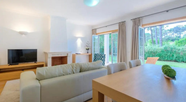 Townhouse Leonor de Aragão, Rezervovat Hotel Hotely v Oeste s parkováním, Parkování