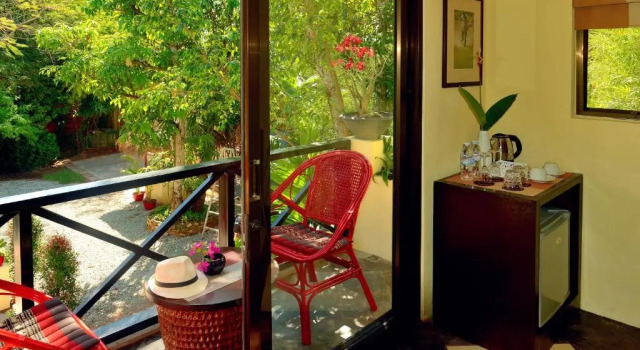 Полулюкс с балконом The Cockatoo Nature Resort & Spa